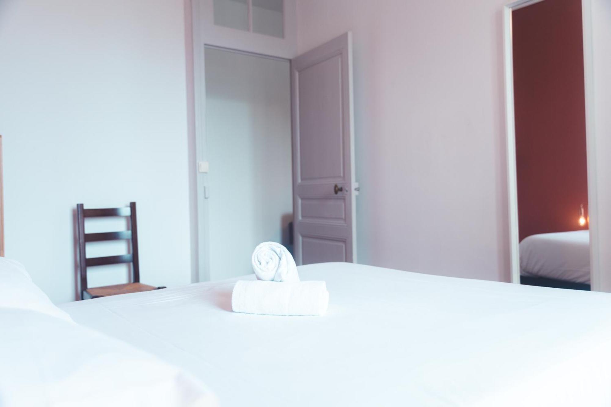 Le Ronsardien - Appartement Calme Et Confortable Тур Экстерьер фото